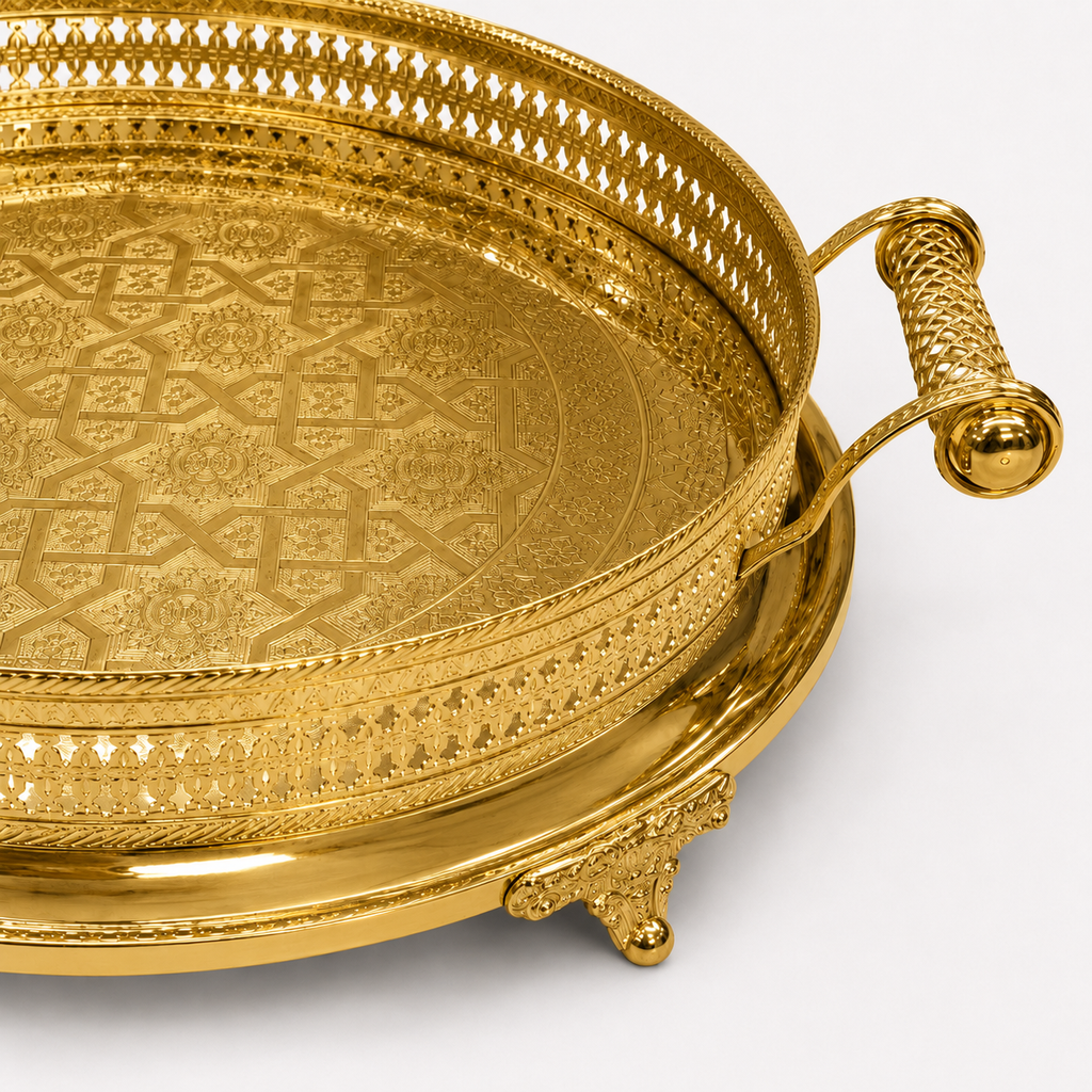 Detail van het gouden Marokkaanse dienblad Fes