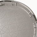 Detail van de gravure en reling van het zilveren Marokkaanse dienblad