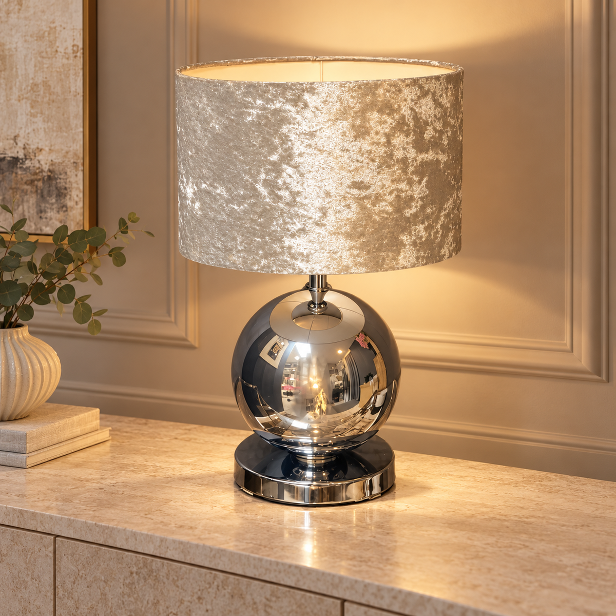 XL bollamp in een luxe interieur